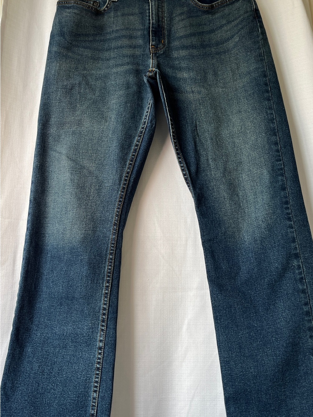Men's Bootcut Jeans in Dark Blue Denim